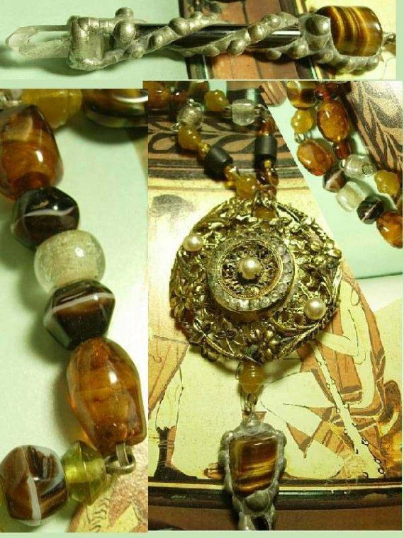 Healing Crystal Renaissance semi precious agate glass necklace Dramatic medieval Maiden