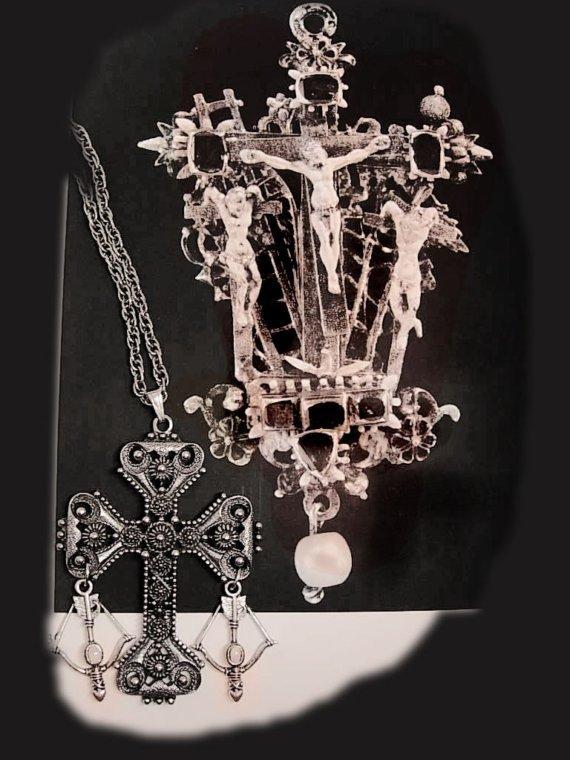 Vintage Medieval OPAL Knights HUGE Etruscan chandelier Gothic cross necklace