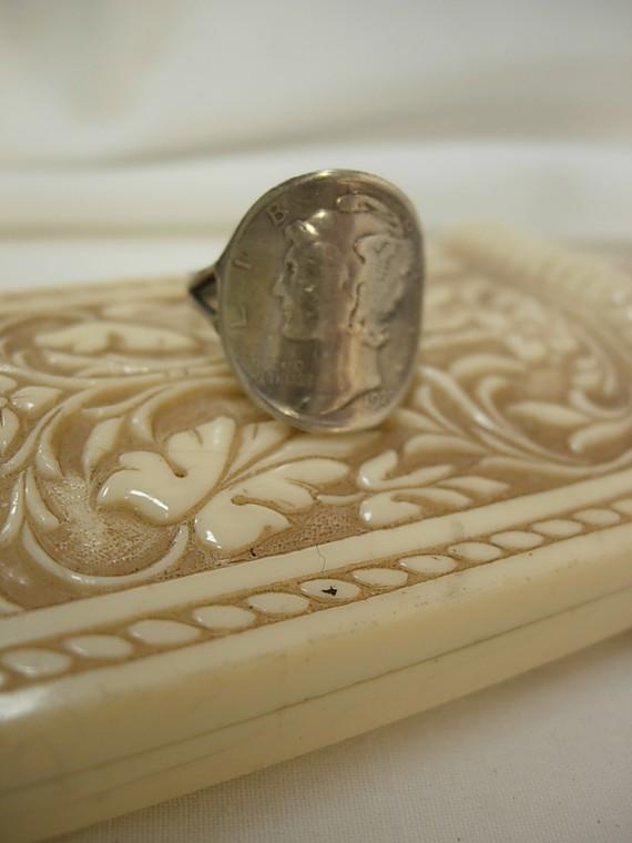 Vintage 1920 Mercury RING with winged God in sterling Liberty Dime Coin Jewelry size 6 1/2