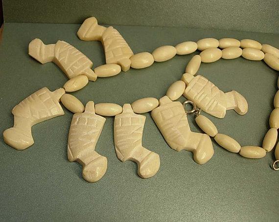 Vintage bone or preban ivory Egyptian revival necklace Queen Nefertiti carved beads