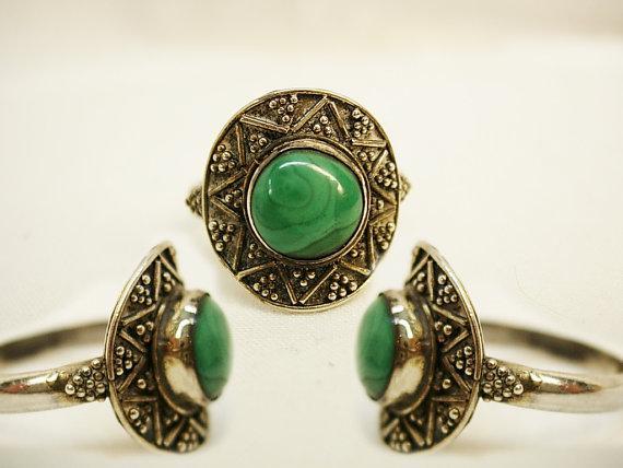 Malachite talisman sterling Ring Vintage star symbols