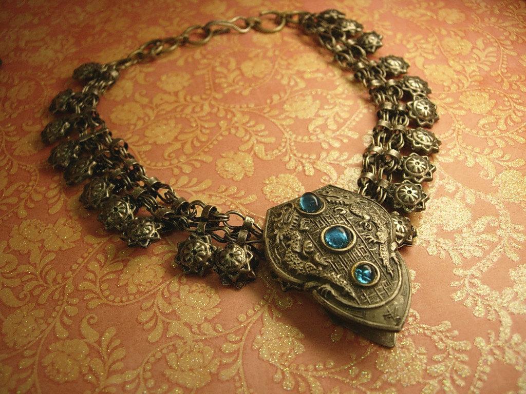 ANtique Chinese dragon Necklace Chinese dragon dress clip and necklace