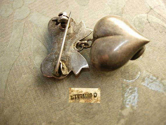 Vintage STerling sweetHeart BRooch Fob with gemstones puffy heart