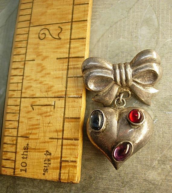 Vintage STerling sweetHeart BRooch Fob with gemstones puffy heart