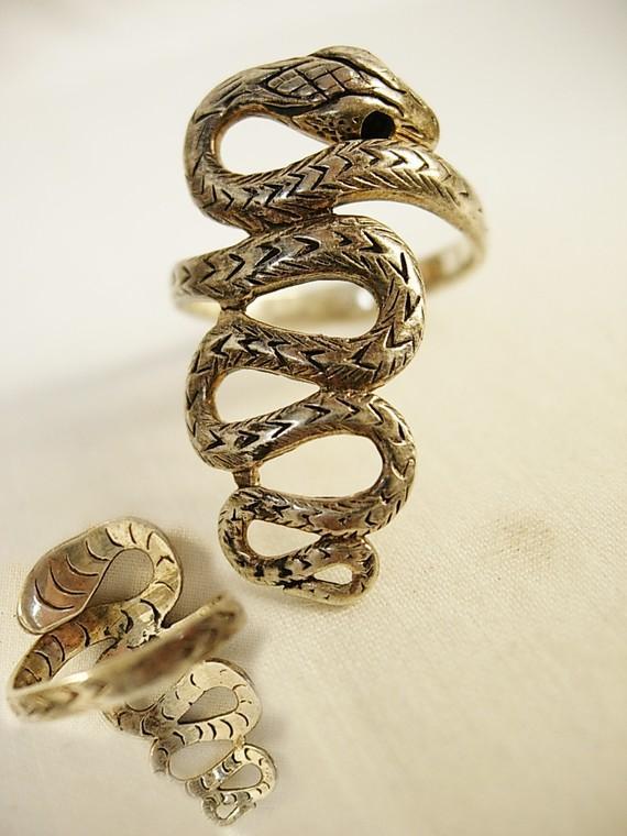 Sterling snake ring with a serpent that crawls down your finger