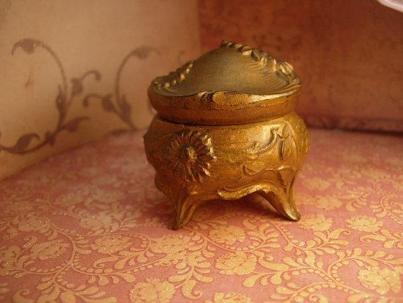 Antique Victorian Ring Box casket Perfect for your sweetheart on Valentines day