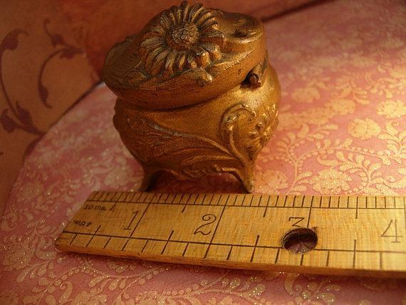Antique Victorian Ring Box casket Perfect for your sweetheart on Valentines day