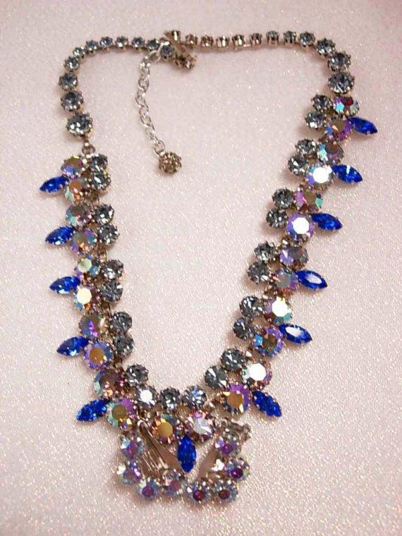 GORGEOUS Blue Weiss Aurora borealis Glass necklace and earrings Fit for the NEW Queen