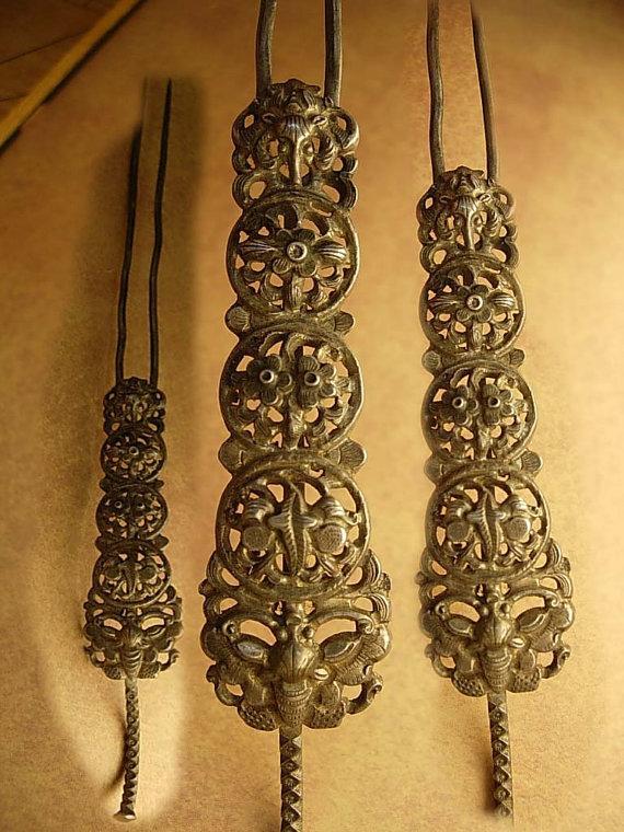 ANtique Chinese Hair pin with insects and lotus flower and dragonflies