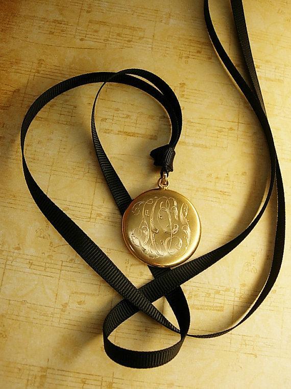 ANtique locket necklace Victorian photo locket with photo Black ribbon necklace