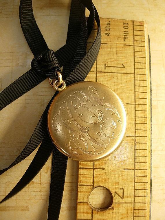 ANtique locket necklace Victorian photo locket with photo Black ribbon necklace