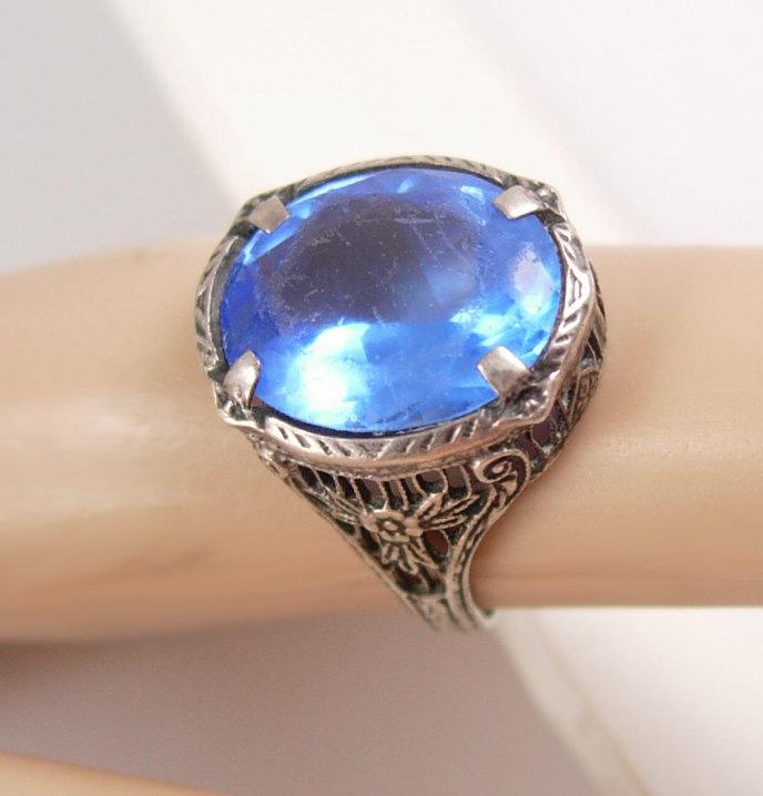 ANtique Sterling Deco filigree ring with blue stone