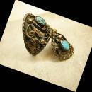 Vintage INdian sterling turquoise ring large setting with ornate etruscan work SIGNED