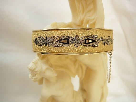 Victorian enamel bracelet taille d' epergne Dunn Brothers wedding bangle