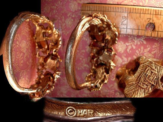 Vintage SIGNED Har Bracelet Big Baroque pearls and rhinestones clamper bangle
