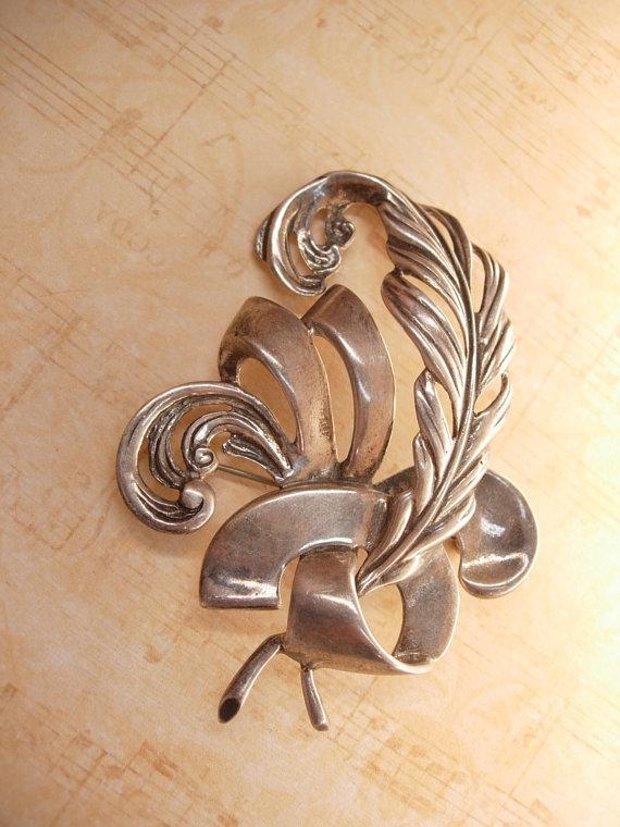 HUGE sterling feather Brooch Musketeers or Gothic Hallmarked