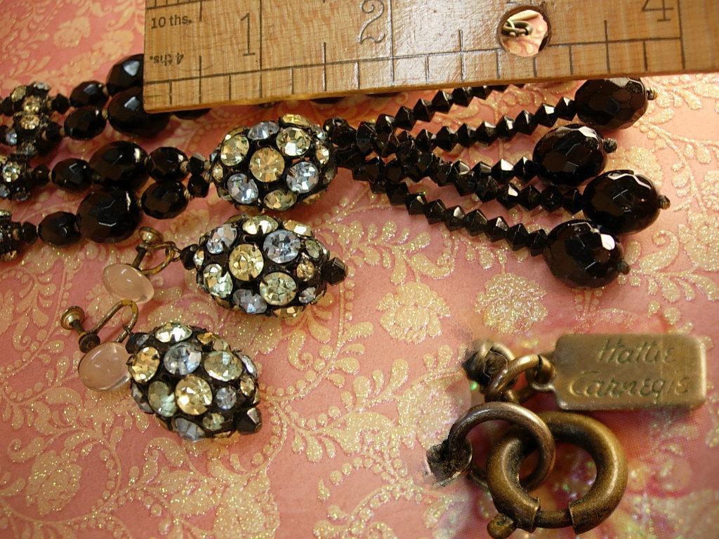 Vintage Hattie Carnegie Necklace earrings rhinestone egg BLack flapper glass beads