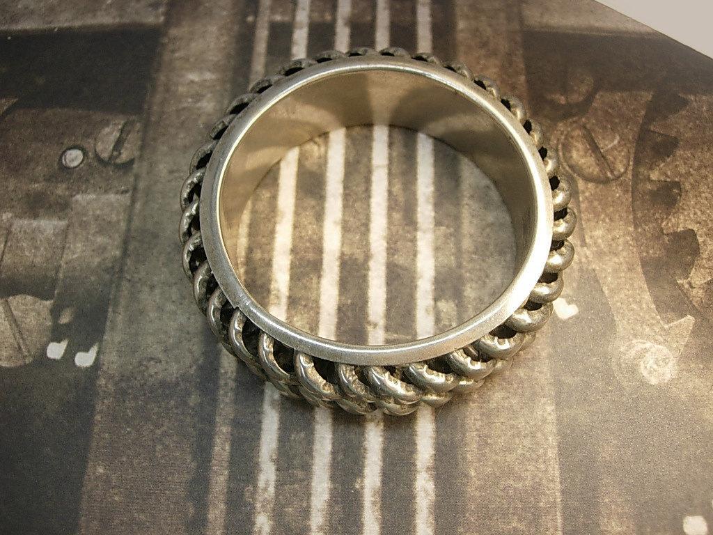 Vintage Industrial BRacelet Mechanical age Bangle steampunk design
