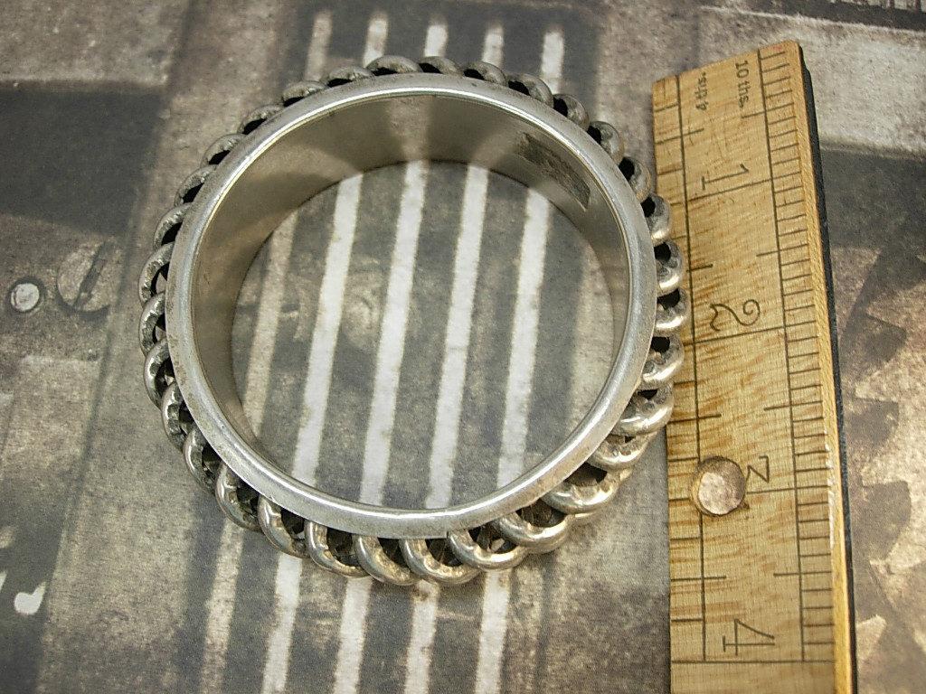 Vintage Industrial BRacelet Mechanical age Bangle steampunk design
