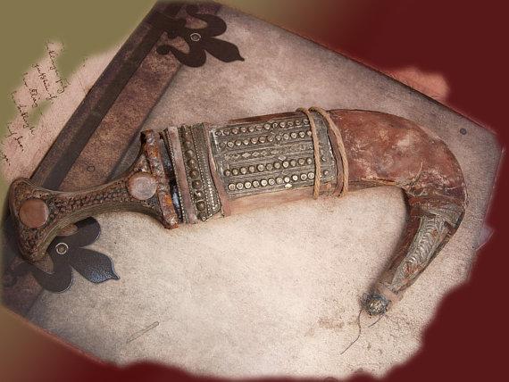 Bizarre primitive Arabian Nights Ceremonial Knife etruscan metal work ritual dagger