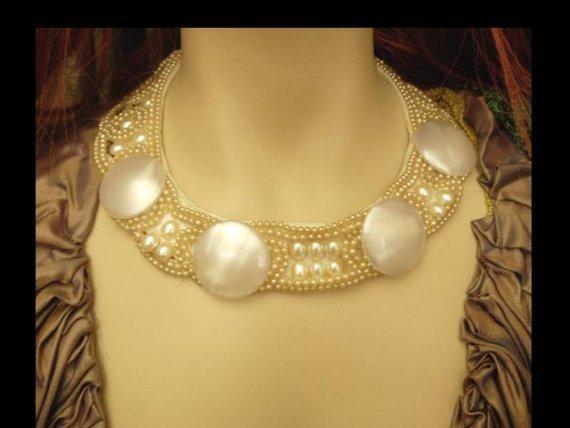 Vintage Glam HUGE Faux PEarl Runway Fashion necklace choker Hand sewn signed