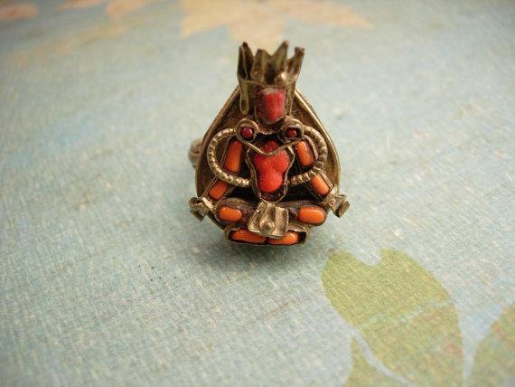 Antique Chinese Coral Goddess ring Medieval mythological Queen