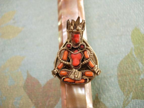 Antique Chinese Coral Goddess ring Medieval mythological Queen