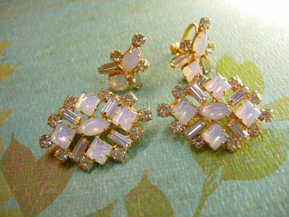 VIntage Moonstone and rhinestone duette brooch and screw on earrings