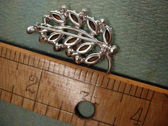 Vintage Open back Navette BRooch green rhinestone spray