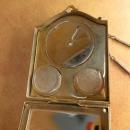 Vintage art deco wrist compact powder and coins with original chain and mirror