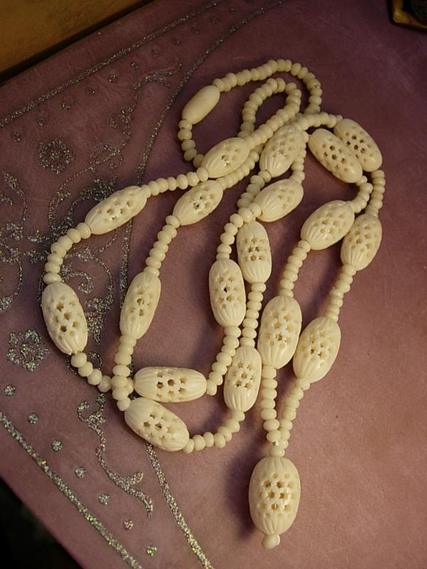 Antique Ivory necklace Victorian carved Ivory lariat necklace