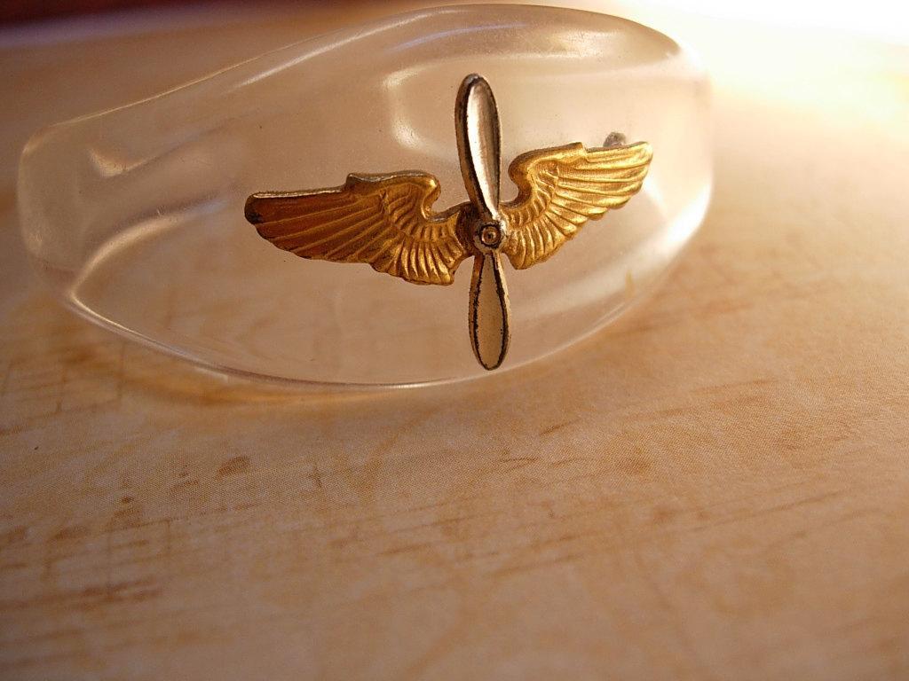 Vintage CHILDS WW11 Lucite sweetheart bracelet cuff