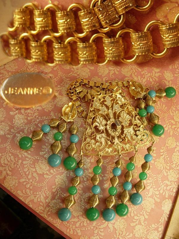 Hattie Carnegie Chinese figural signed bookchain buddha necklace and earrings Chandelier beads in turquoise