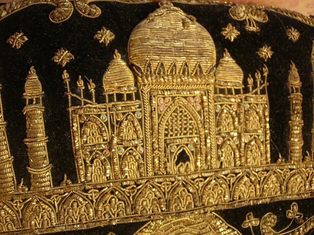 VIntage Taj Mahal purse hand embroidered in golden thread Persian clutch