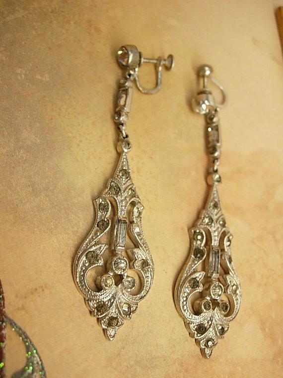 ANtique Art deco Paste Dangle Earrings Rhodium drops Screw backs