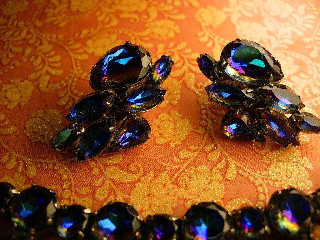 Vintage Watermelon rhinestone demi parure statement bracelet and earrings Peacock colors