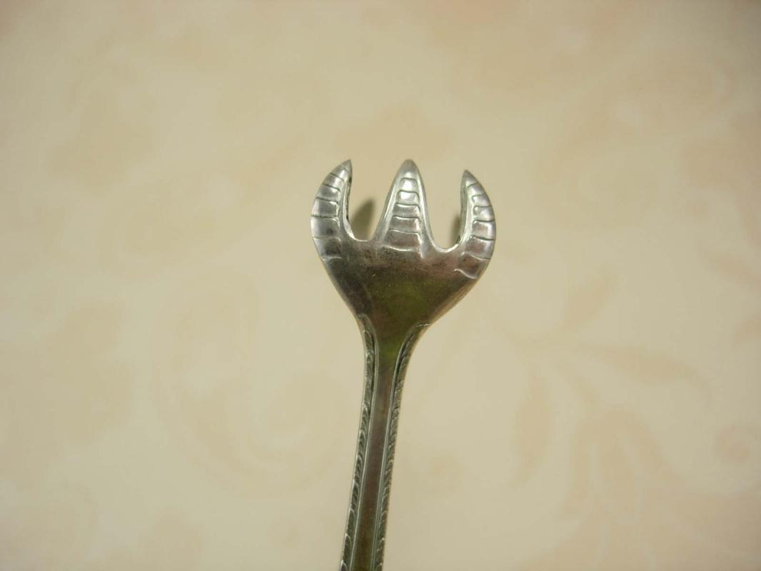 Antique sterling hallmarked Bird claw sugar tongs hallmarked