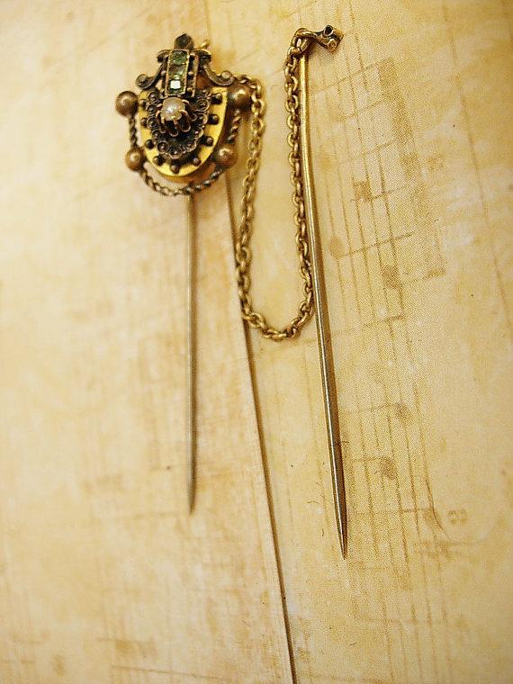 Antique emerald Pearl swag Stickpin set snake head