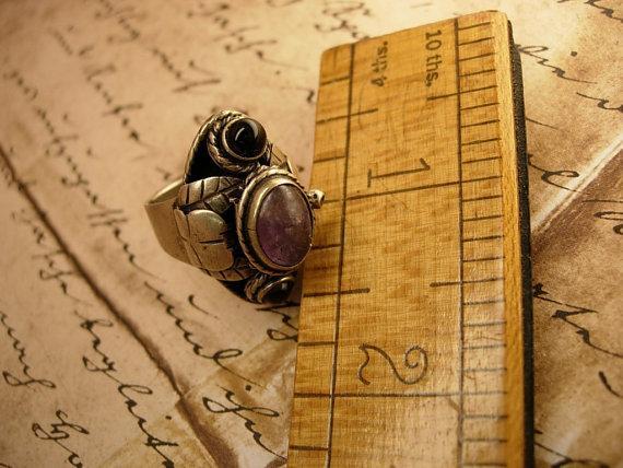 Vintage Signed Taxco Mexican Amethyst Poison ring ornate metal work