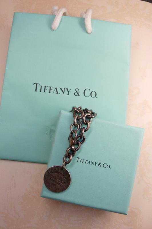 Sterling Tiffany & Co Charm Bracelet with box and original tiffany bag 36.5 grams