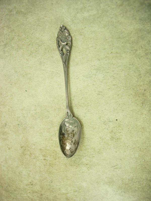 Antique memorial Calla lily Sterling demitasse Spoon