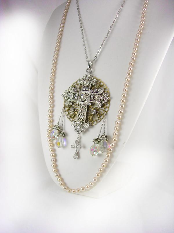Romantic Gothic Rosary Necklace Long wedding Pearls and glass prism drops chandelier renaissance