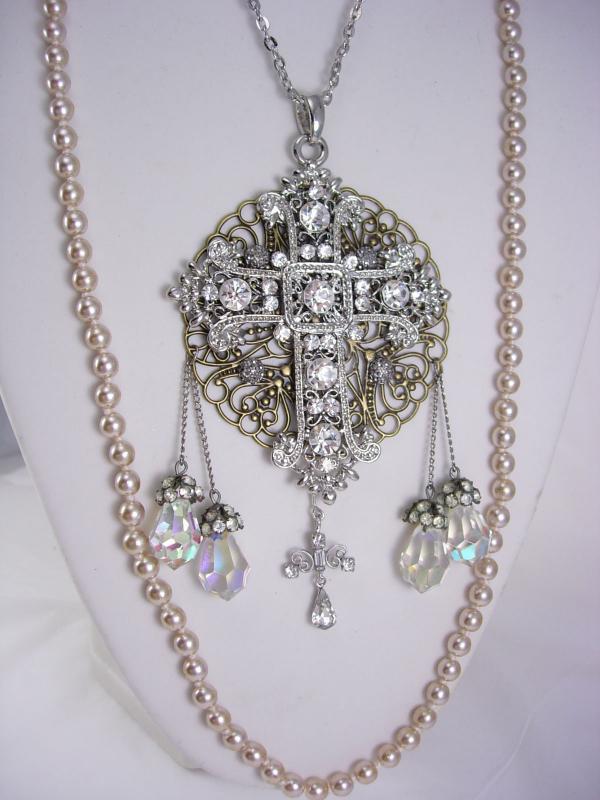 Romantic Gothic Rosary Necklace Long wedding Pearls and glass prism drops chandelier renaissance