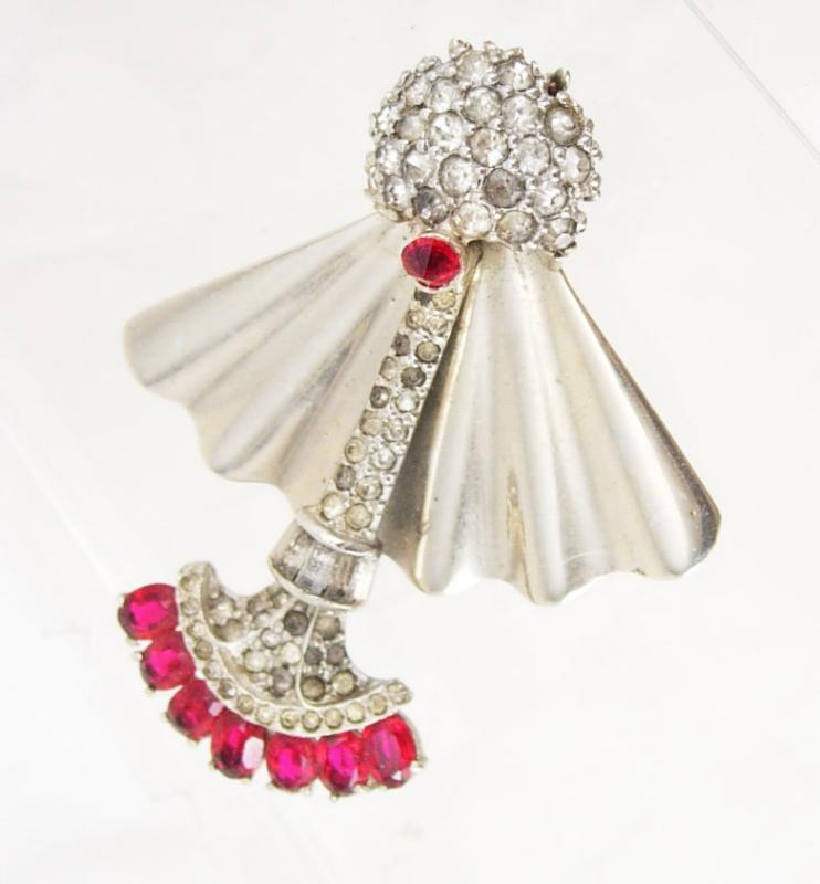 Vintage Trifari rhinestone Brooch mechanical SWINGING faux pink ruby pendulum