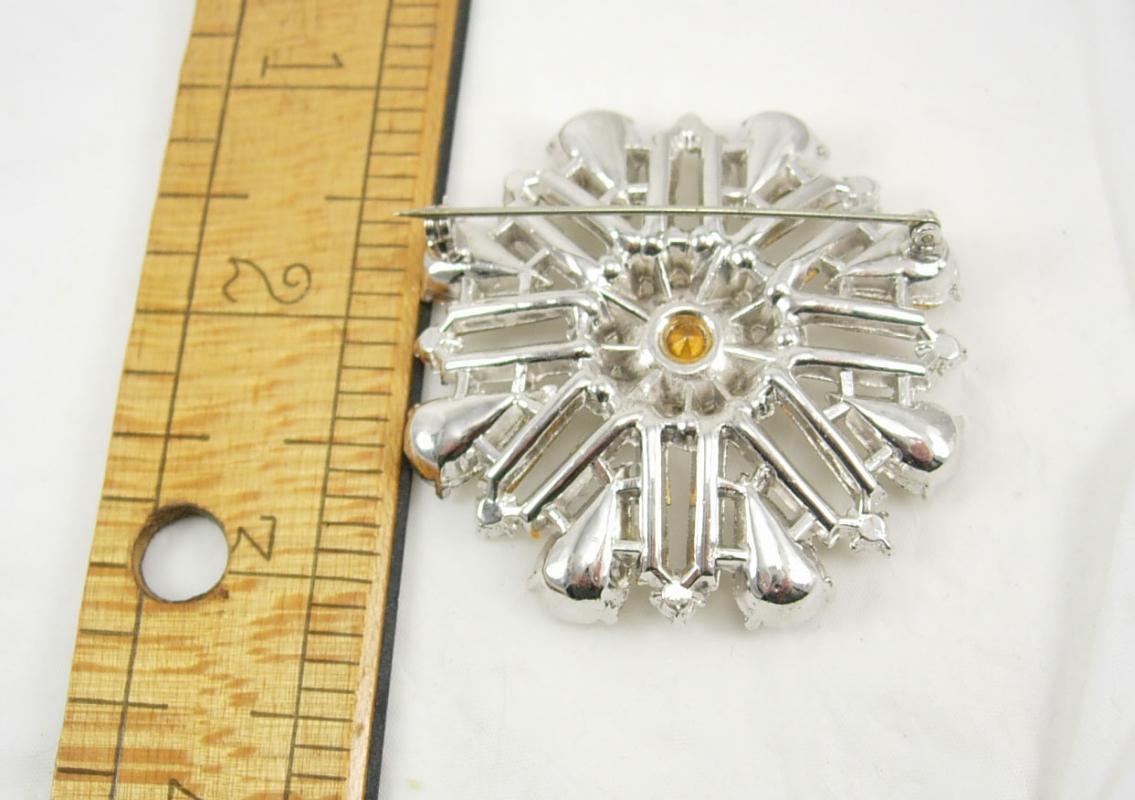 Vintage Rhinestone brooch unsigned WEISS PURE Glitz PURE brilliance