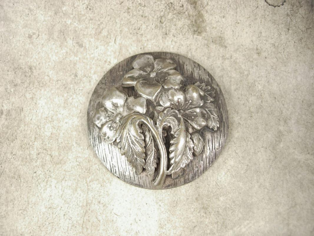 HUGE Vintage 1930s brooch NOUVEAU SILVER layered flower
