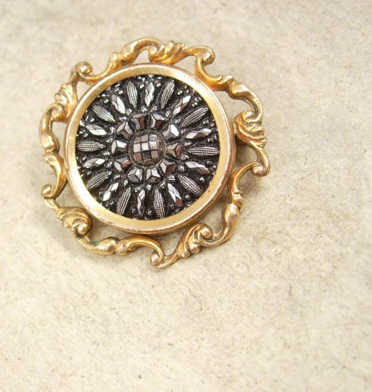 Antique Victorian Brooch mourning black jet lamode button pin
