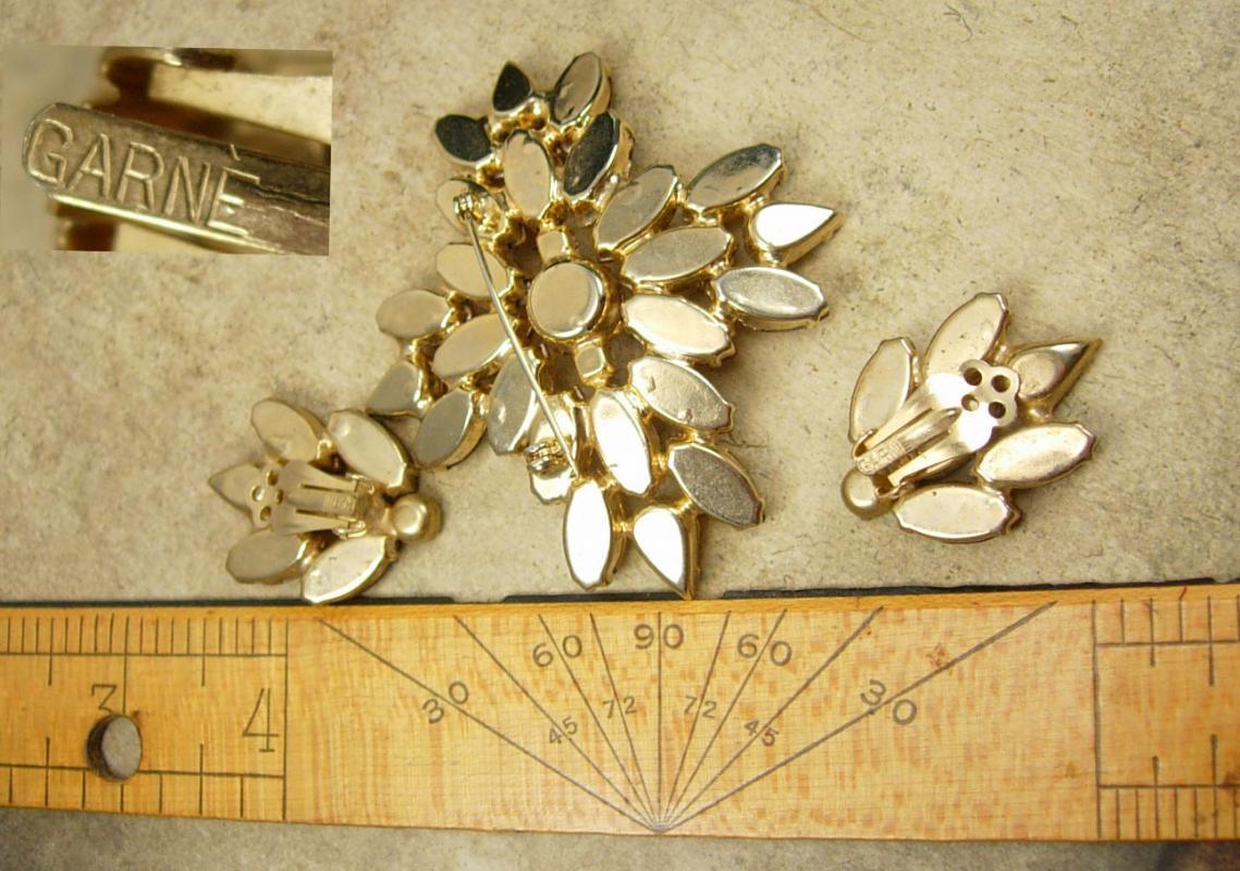 Statement demi Parure Vintage BRooch earrings NY Designer WATERMELON RHINESTONE long navettes