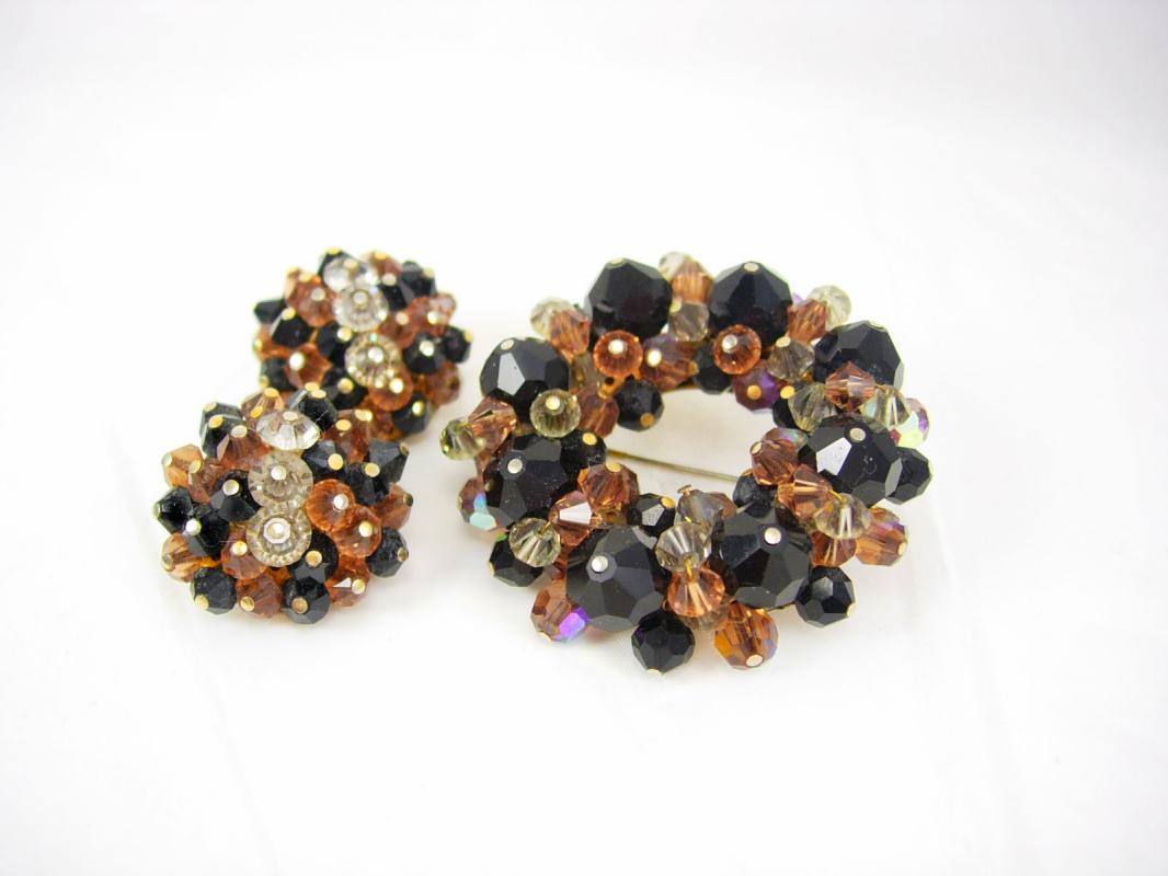 Laguna SIGNED CHUNKY Brooch earrings Glass DEMI Parure Glitzy Vintage