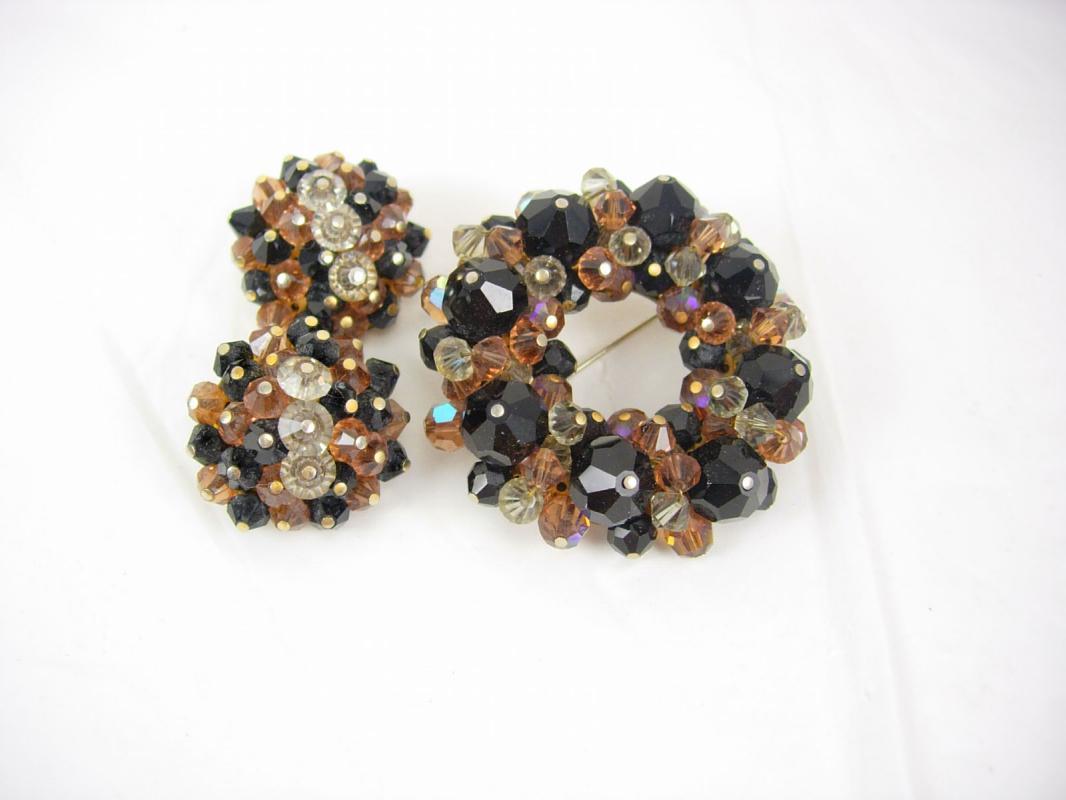 Laguna SIGNED CHUNKY Brooch earrings Glass DEMI Parure Glitzy Vintage